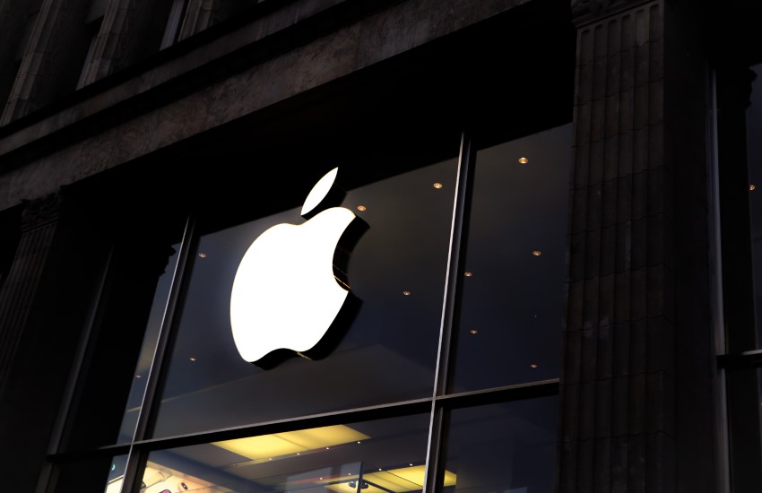 Tech Giant Apple Considers Partnership with Render (RNDR) Crypto Token's Creator