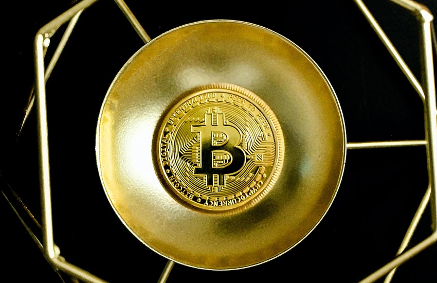 Bitcoin Struggles to Surpass $26,500 as Debt Ceiling Concerns Mount